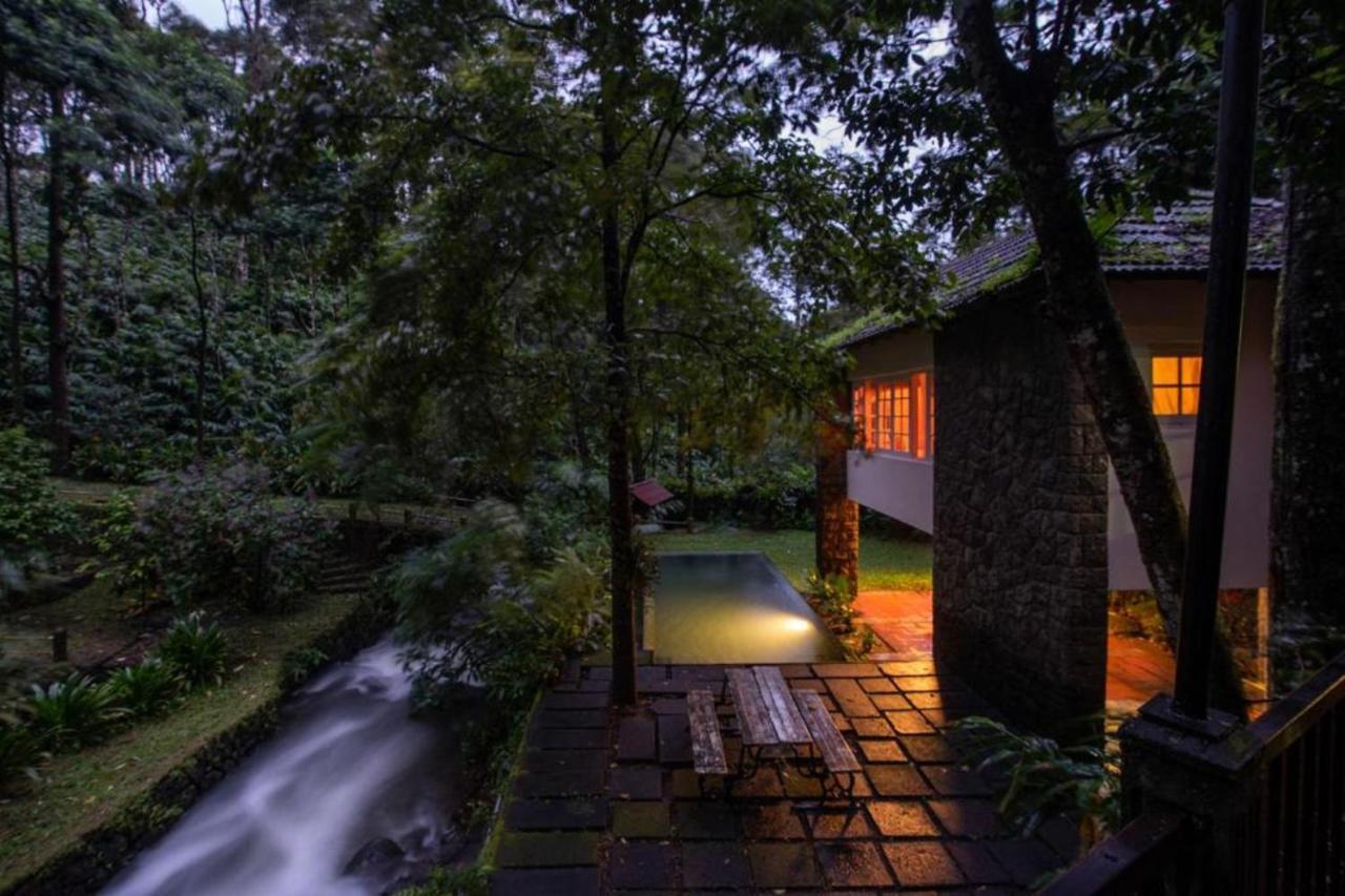 Mystic Mayapott, เทกคาดี ภายนอก รูปภาพ