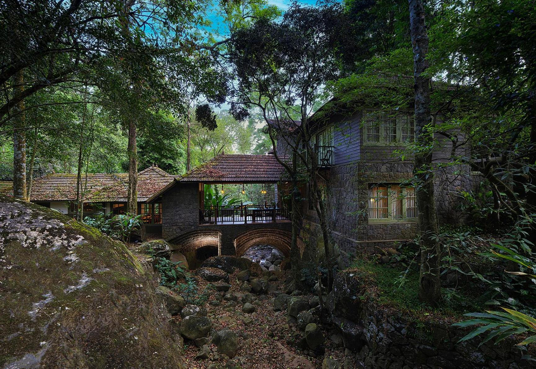 Mystic Mayapott, เทกคาดี ภายนอก รูปภาพ
